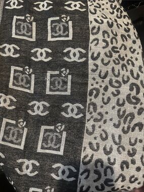 CHANEL Black & White Logo and Leopard Knit Scarf